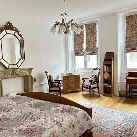 Bed & Breakfast Les Portes Bleues 3*